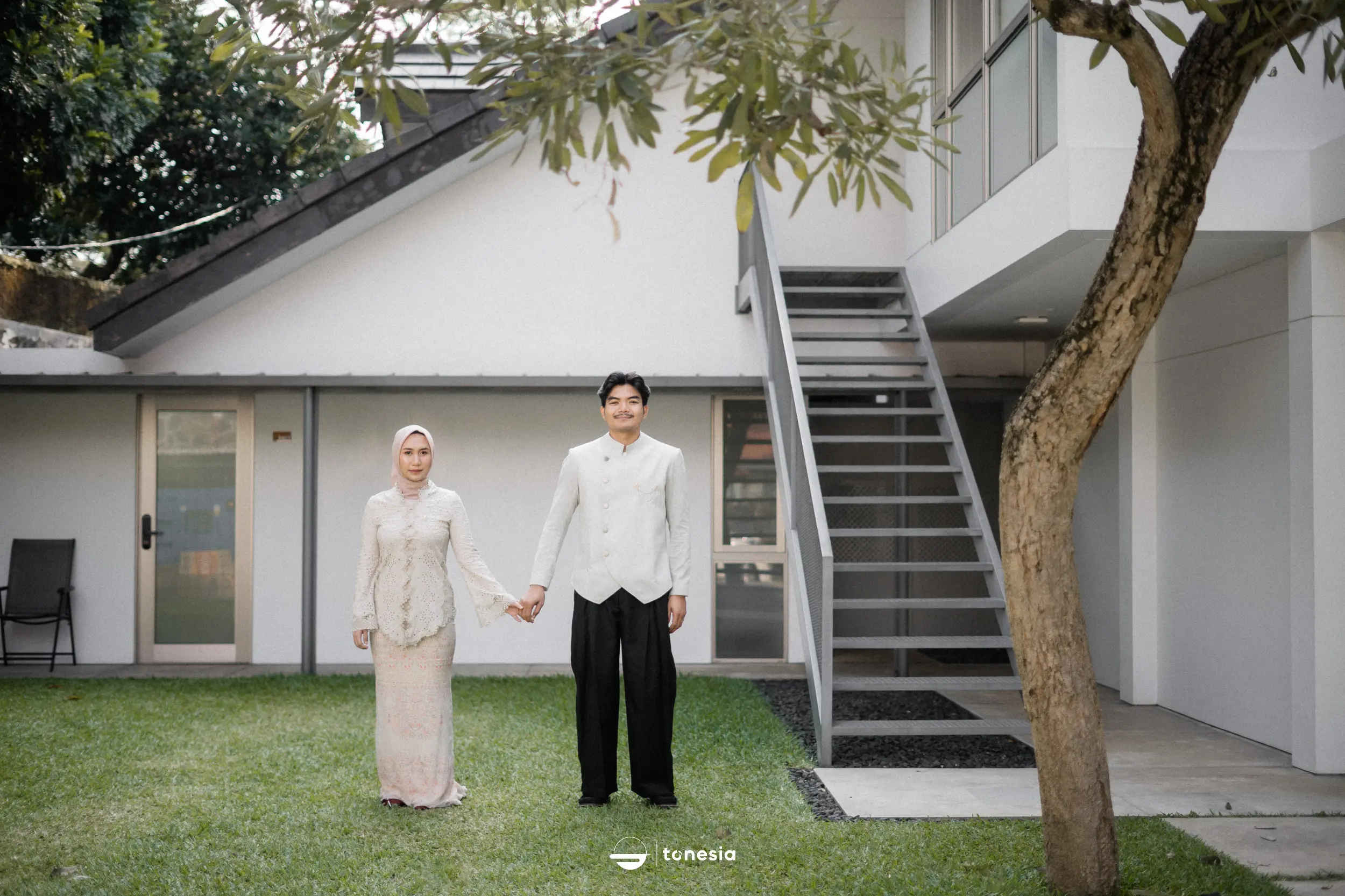 Agam & Regita